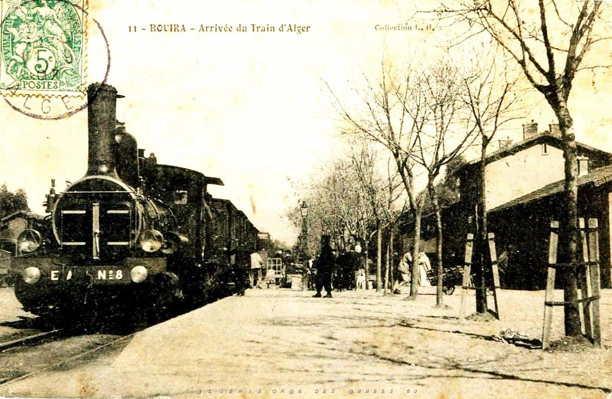 Bouira - Arrivee du Train d'Alger - 1907.jpg